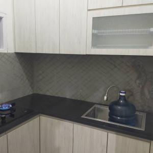 kitchen set ibu Ratih kampung dukuh bahan PVC