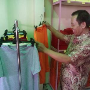 Kaos Polos Karawang